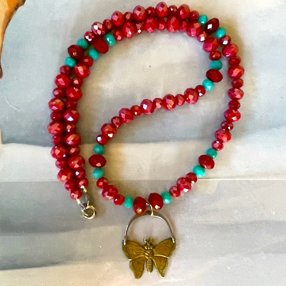 Faceted Crystal Bead Necklace Vintage 70’s Butterfly Moth Pendant